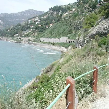 Summer Oasis * Camporosso (Liguria)
