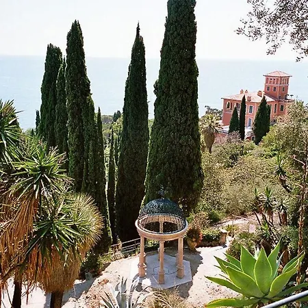 Summer Oasis Camporosso (Liguria)